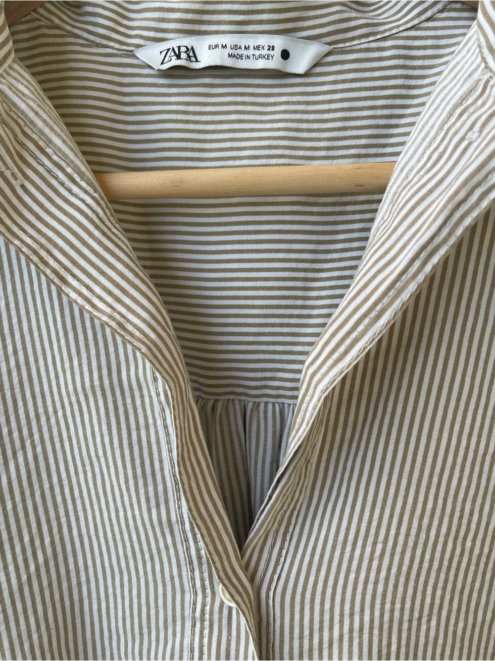 ZARA Beige & White Striped Popover Blouse | Relaxed/ Boho Chic Size Medium - Picture 7 of 8